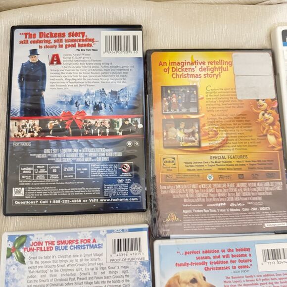 Holiday Movies DVD Lot Of 5 A Christmas Carol Scrooge Elf Dog who saved Smurfs - Picture 8 of 10